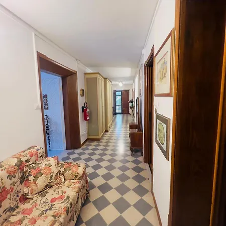 Casa Tessieri 4* Lucca