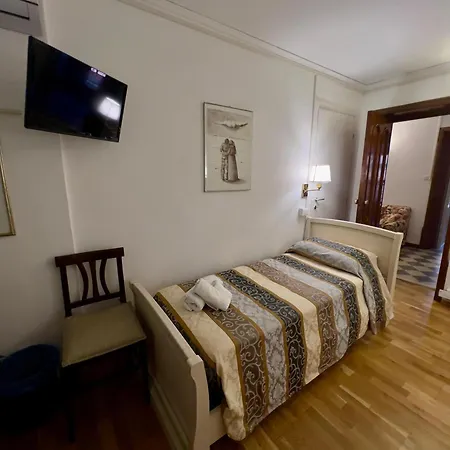 Casa Tessieri Bed & Breakfast 4*